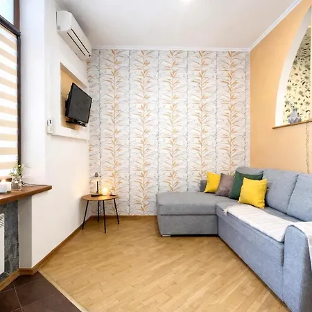 затишні в центрі біля пл ринок Apartament Lwów