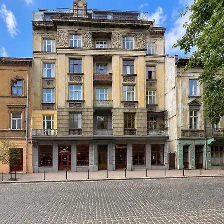 апартаменти-студіо в центрі-краща локація
